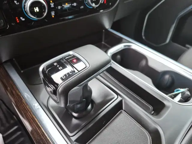 2024 GMC Sierra 1500 Elevation Elevation | X31 | SAVE $22,316... - Photo 15