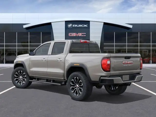 2026 GMC Canyon - Photo 3