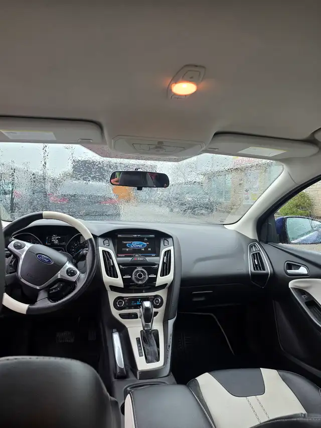 2013 Ford Focus Titanium - Photo 7