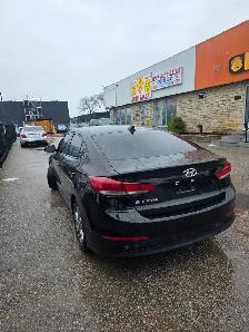2018 Hyundai Elantra Limited - Photo 3
