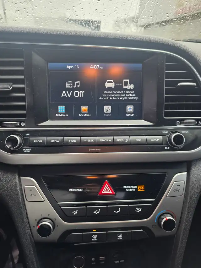 2018 Hyundai Elantra Limited - Photo 10