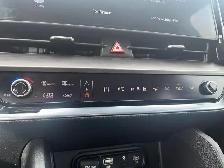 2024 Kia Sportage EX EX | Moonroof | Leather Seats - Photo 15