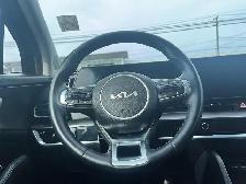 2024 Kia Sportage EX EX | Moonroof | Leather Seats - Photo 19