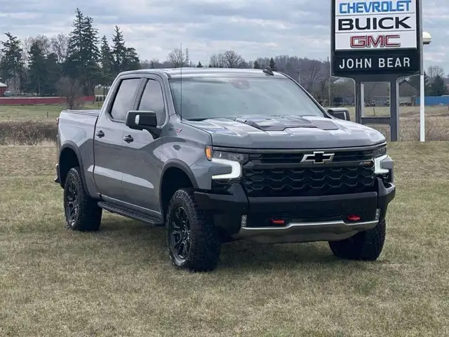 2025 Chevrolet Silverado 1500 ZR2