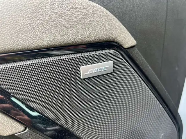 2025 Chevrolet Silverado 1500 ZR2 - Photo 12