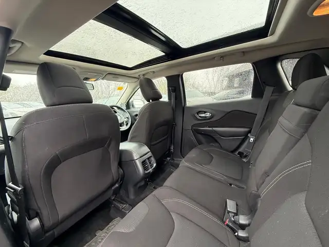 2016 JEEP CHEROKEE 4WD - Photo 8