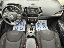2016 JEEP CHEROKEE 4WD - Photo 9