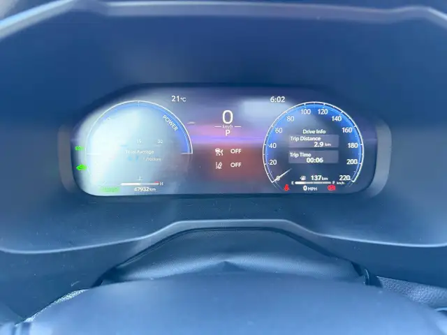 2024 Toyota RAV4 Hybrid XSE AWD, TECH PACKAGE - Photo 17