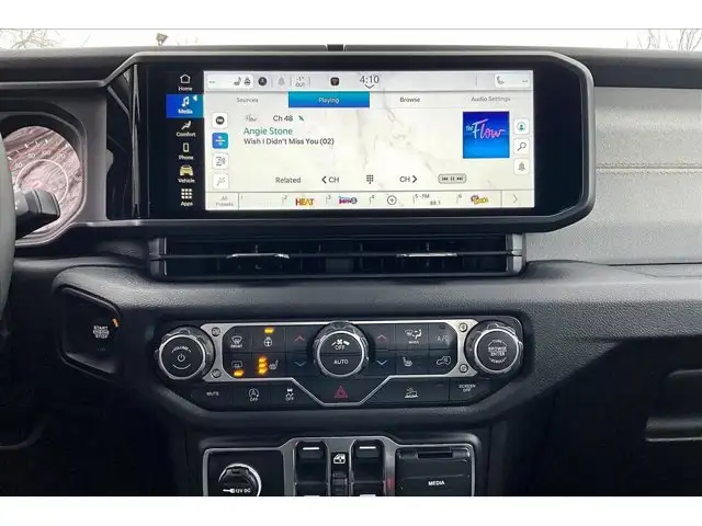 2026 Jeep Wrangler Willys - Photo 5