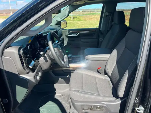 2025 Chevrolet Silverado 1500 CONVENIENCE PACKAGE 2, MAX TRAILER - Photo 11