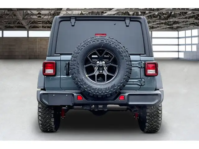 2026 Jeep Wrangler Willys - Photo 4