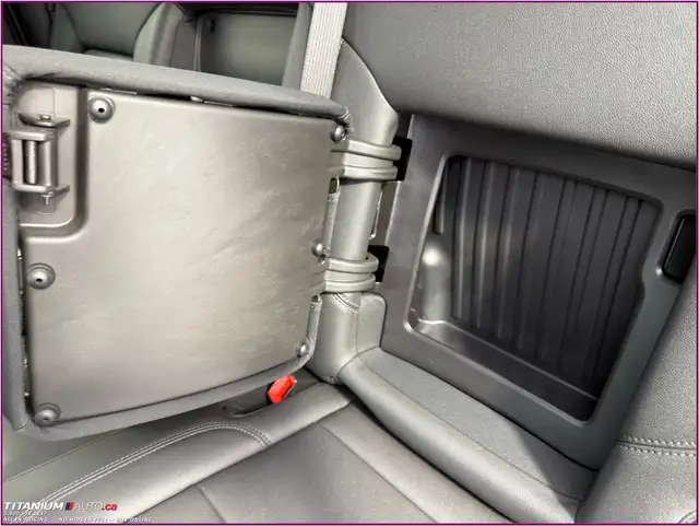 2023 GMC Sierra 1500 Elevation Premium V8 Crew Cab 4X4-Leather-B - Photo 49