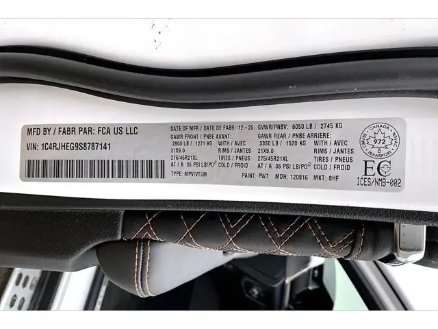 2025 Jeep Grand Cherokee Summit - Photo 13