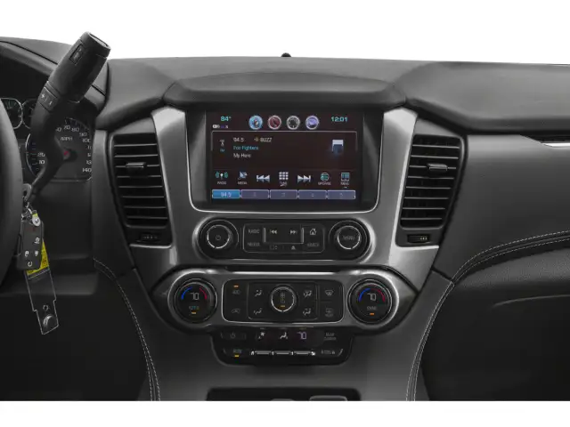 2018 Chevrolet Suburban - Photo 8