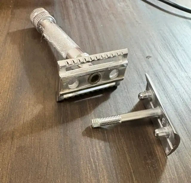 Merkur 34C Double-Edge SafetyRazor - Photo 3