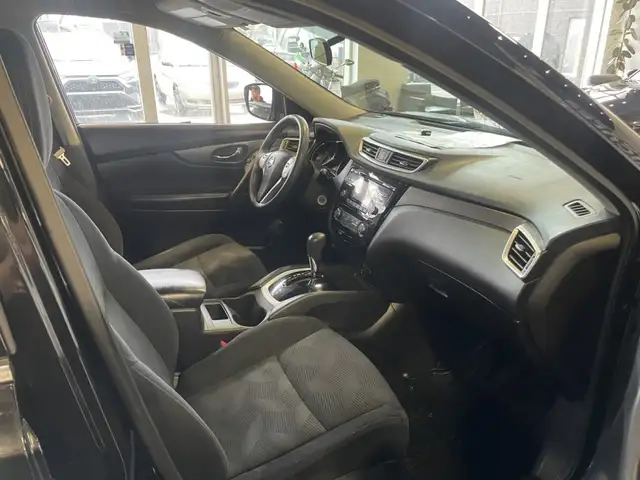 2015 Nissan Rogue S/SL/SV - Photo 16