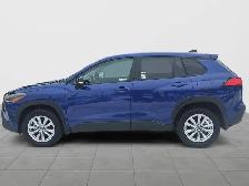 2025 Toyota Corolla Cross LE LE | Heated Seats & Wheels - Photo 5