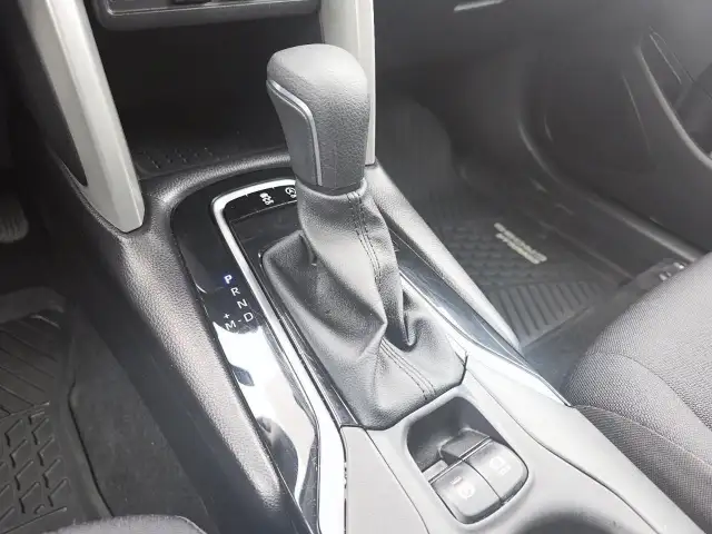 2025 Toyota Corolla Cross LE LE | Heated Seats & Wheels - Photo 14