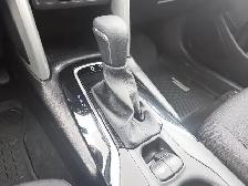 2025 Toyota Corolla Cross LE LE | Heated Seats & Wheels - Photo 14