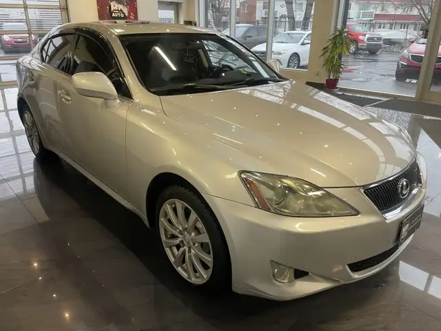 2008 Lexus IS 250 - Photo 3