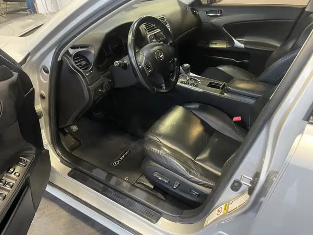 2008 Lexus IS 250 - Photo 7