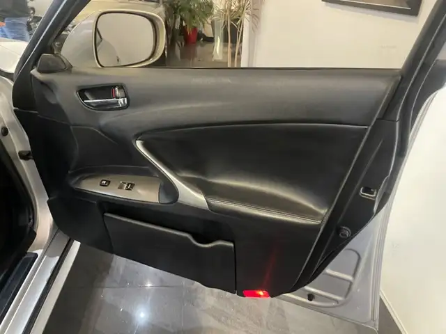 2008 Lexus IS 250 - Photo 13