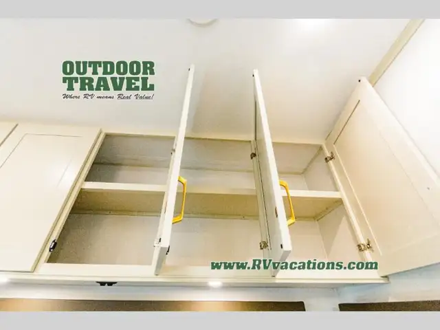 2026 Grand Design Influence 3003RL - Photo 15