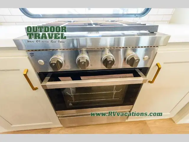 2026 Grand Design Influence 3003RL - Photo 30