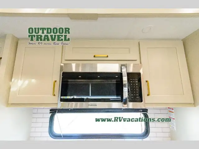 2026 Grand Design Influence 3003RL - Photo 33