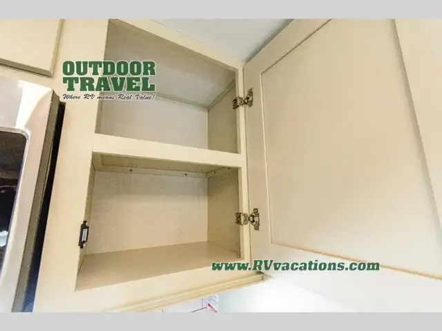 2026 Grand Design Influence 3003RL - Photo 35