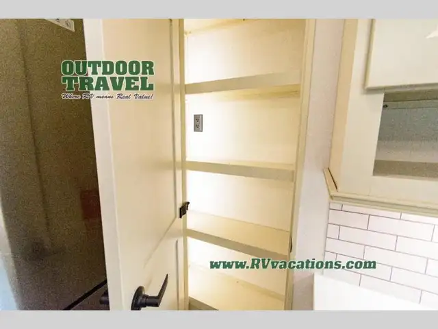 2026 Grand Design Influence 3003RL - Photo 46