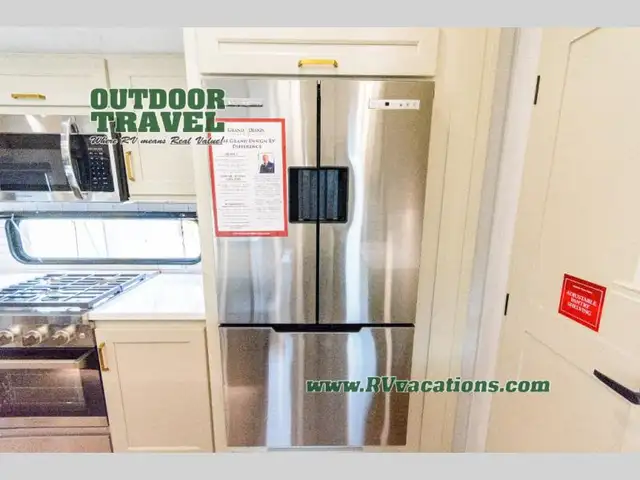 2026 Grand Design Influence 3003RL - Photo 47