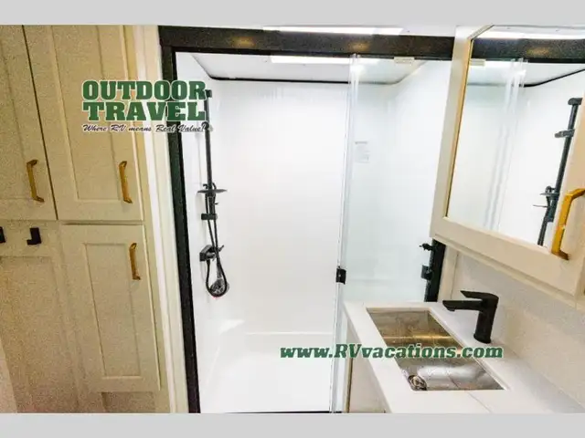 2026 Grand Design Influence 3003RL - Photo 60