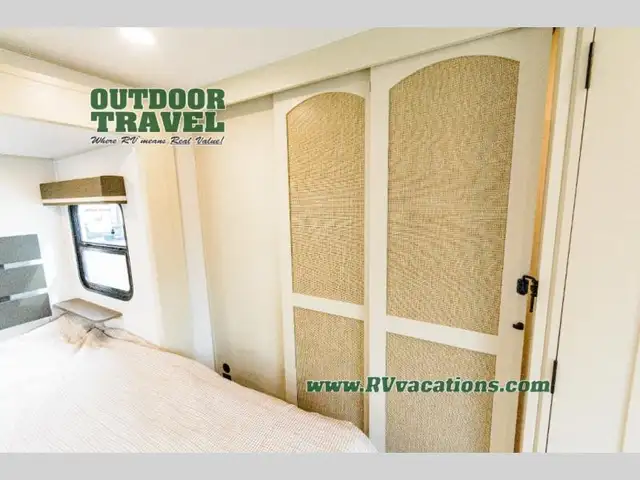 2026 Grand Design Influence 3003RL - Photo 66