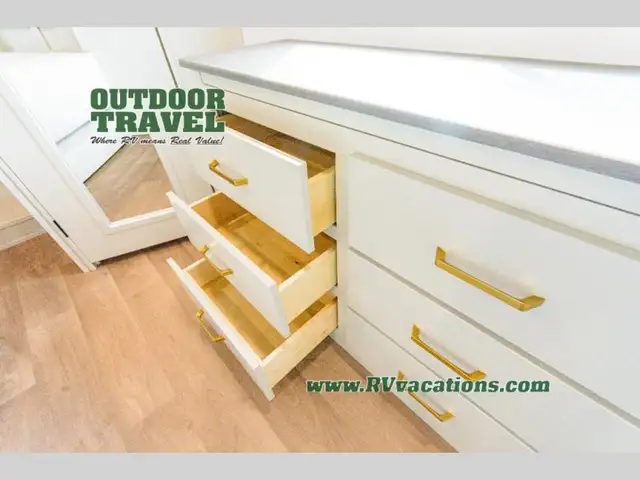 2026 Grand Design Influence 3003RL - Photo 71