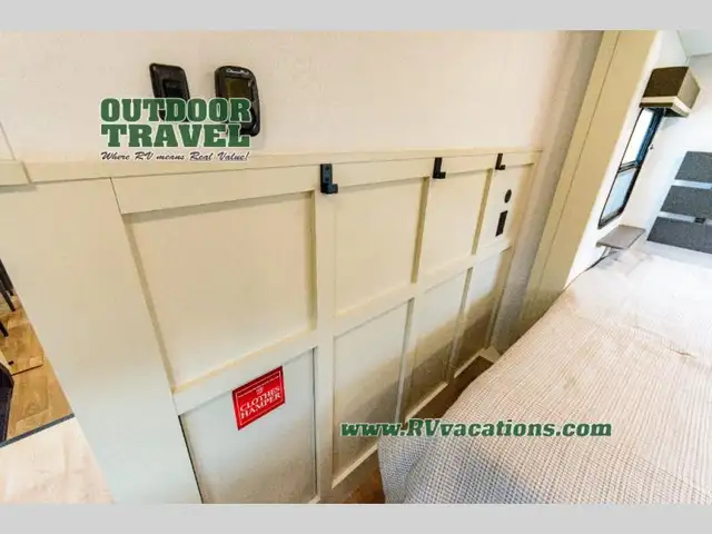 2026 Grand Design Influence 3003RL - Photo 73