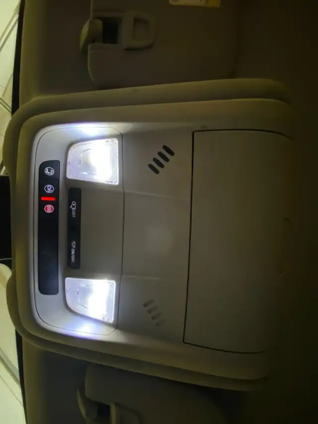 2020 Chevrolet Equinox LT - HEATED SEATS, BLUETOOTH, POWERED SEA - Photo 20