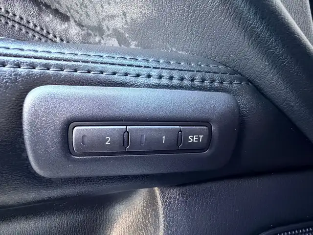 2013 Infiniti JX35 Base 4dr All-wheel Drive Sport Utility CVT - Photo 17