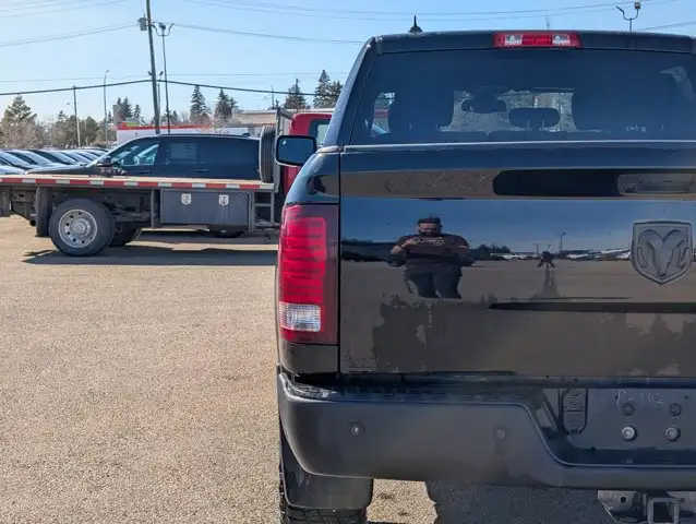 2023 Ram 1500 Classic Warlock - Photo 12