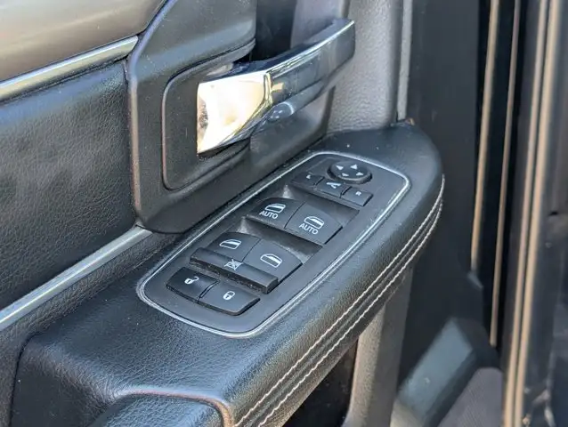 2023 Ram 1500 Classic Warlock - Photo 16