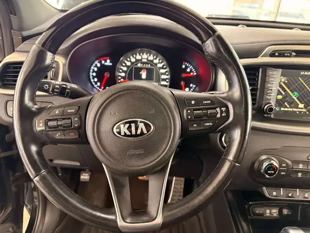 2016 Kia Sorento SX - Photo 24