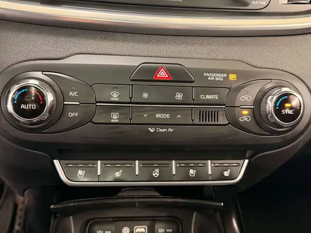 2016 Kia Sorento SX - Photo 32