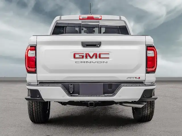 2026 GMC Canyon - Photo 5