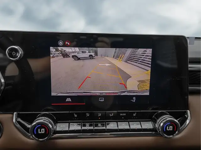 2026 GMC Canyon - Photo 18