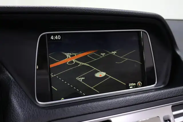 2016 Mercedes-Benz E400 Cabriolet | CLEAN CARFAX - Photo 18