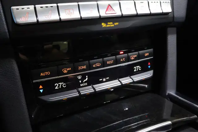 2014 Mercedes-Benz E-Class E 550 4MATIC Sedan - Photo 21