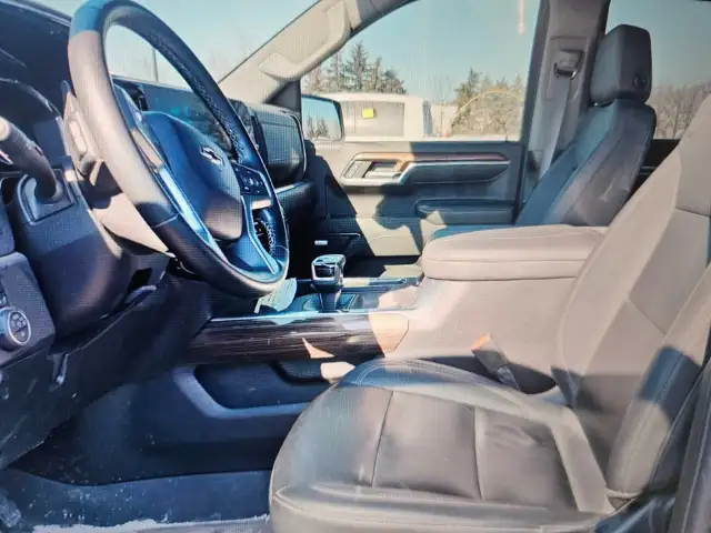 2024 Chevrolet Silverado 1500 - Photo 3