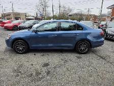Volkswagen Jetta Trendline  2016 TRENDLINE  1.4T AIR CLIM MAGS - Photo 2