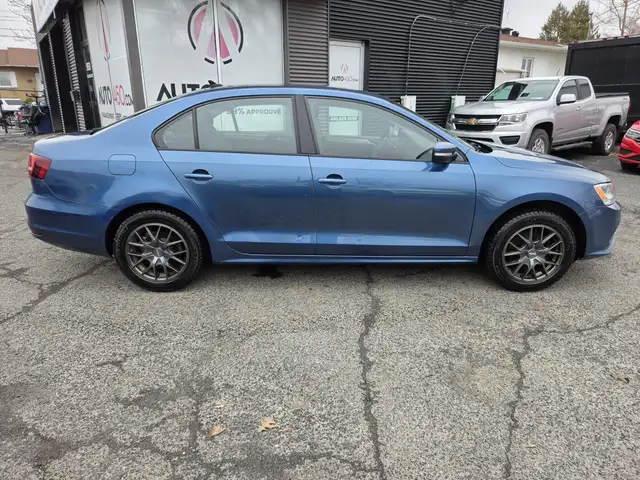 Volkswagen Jetta Trendline  2016 TRENDLINE  1.4T AIR CLIM MAGS - Photo 6