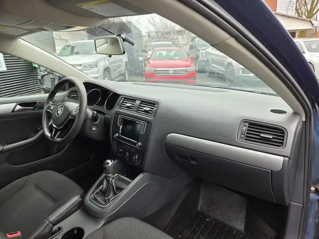 Volkswagen Jetta Trendline  2016 TRENDLINE  1.4T AIR CLIM MAGS - Photo 7